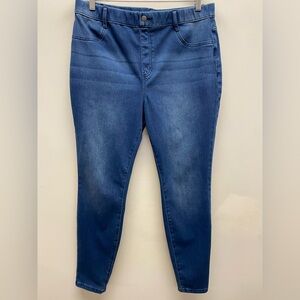 4 for $25 💙 Time and Tru Pull-On Skinny Jeans 💙 XL 16/18